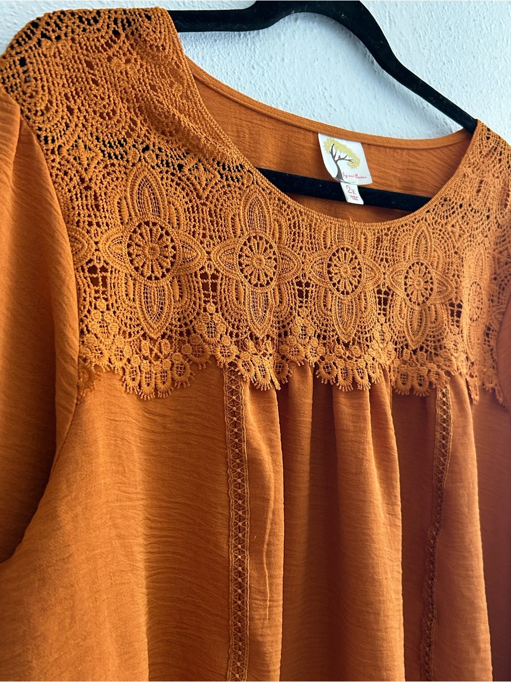 fig and flower Crochet Yoke Peasant Tunic - Picture 2 of 5